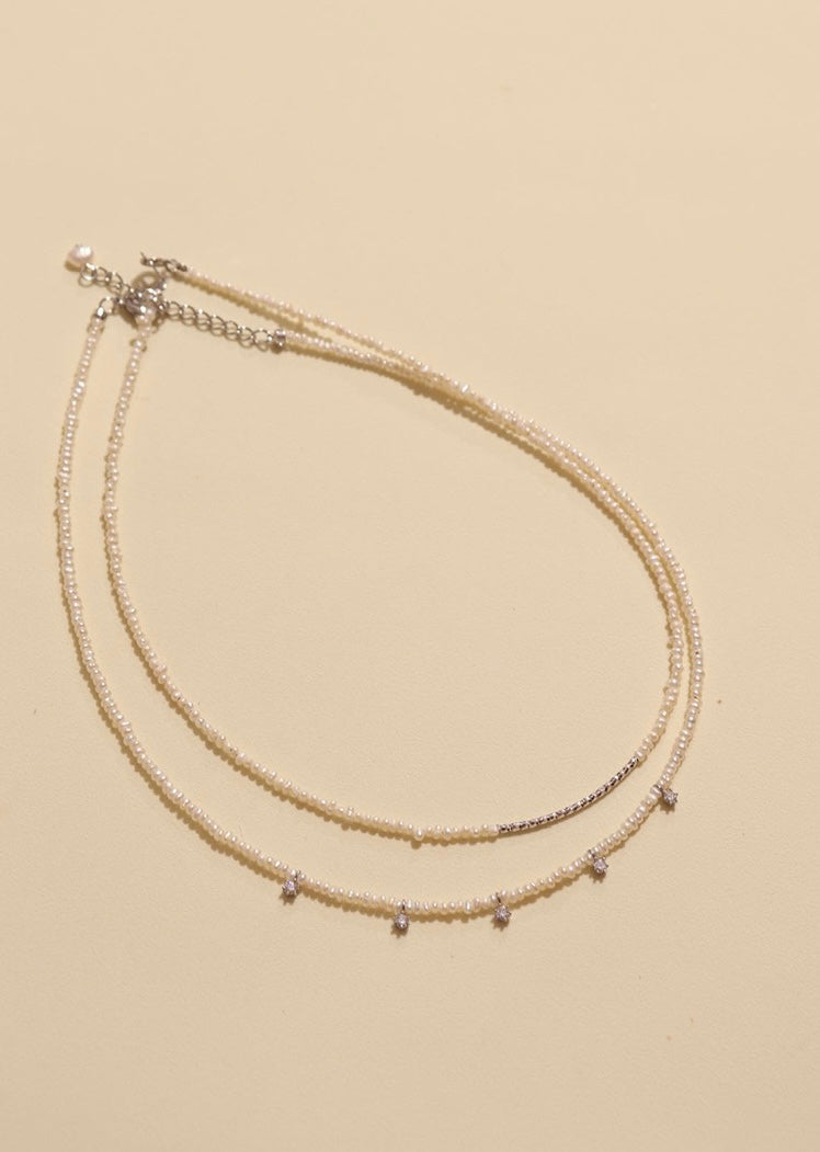 Thin Pearl Choker