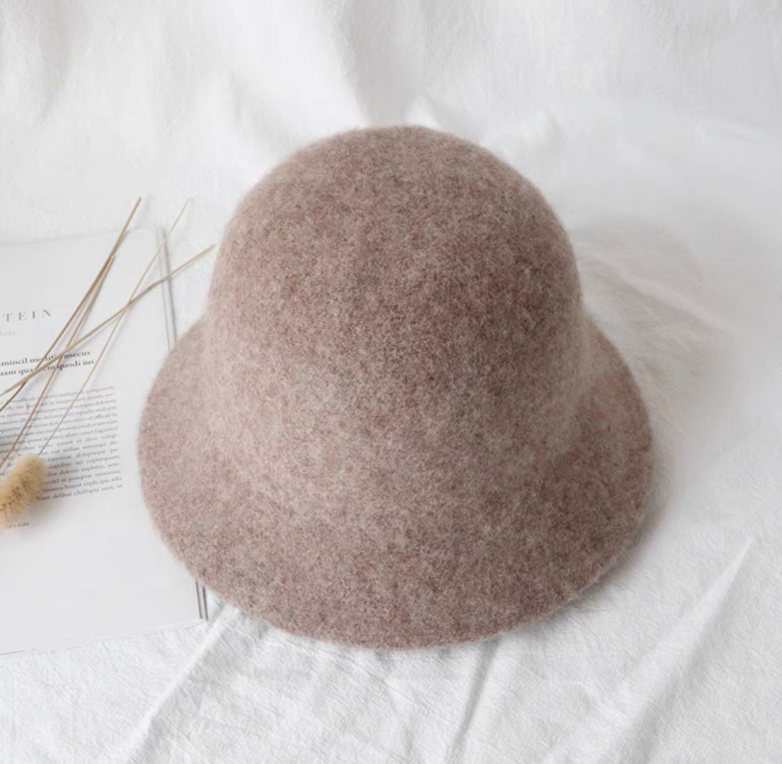 WOOL BLEND BUCKET HAT