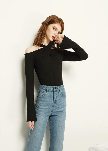 CROSS NECK KNIT TOP