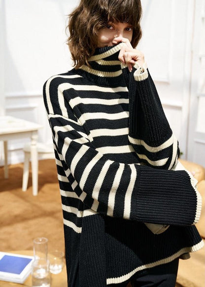 STRIPED SWEATER