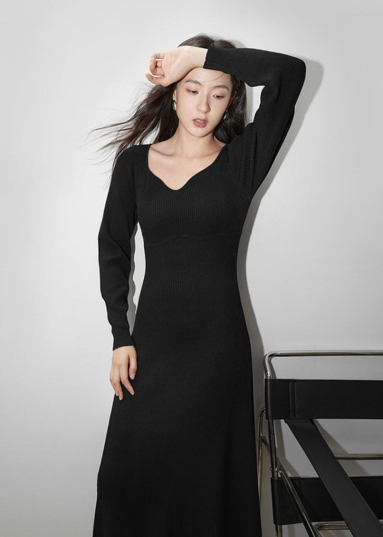 V-Neck Knitted Black Dress